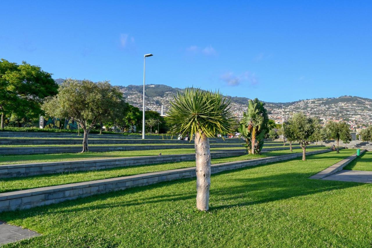 Colombo Square, A Home In Madeira Фуншал Екстериор снимка